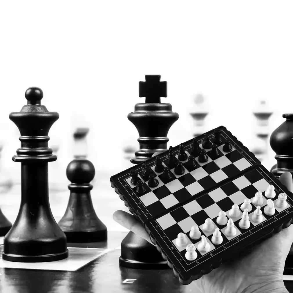 1Pc Mini Magnetic  Chess Set   – обзор и цена Kids Outdoor Play