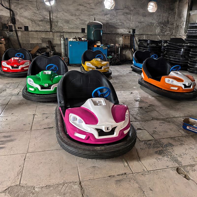 Indoor Playground Battery Dodg – обзор и цена Kids Outdoor Electric Car